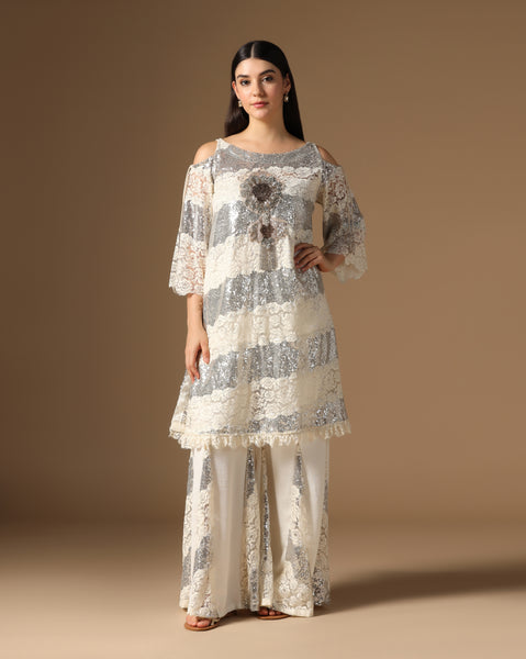 Sharara set with key hole sleeve