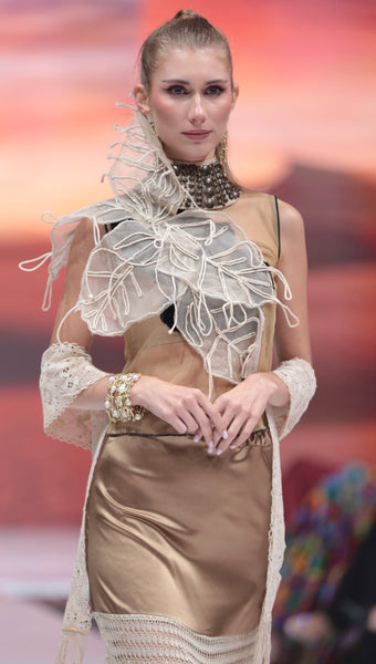 Mesh top with 3d leaf appliqué