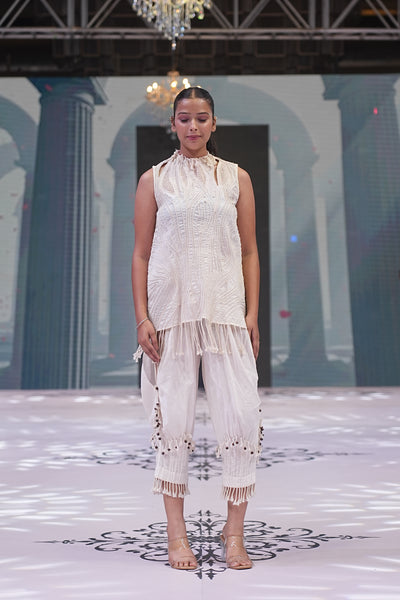 The Signature Dori Ensemble